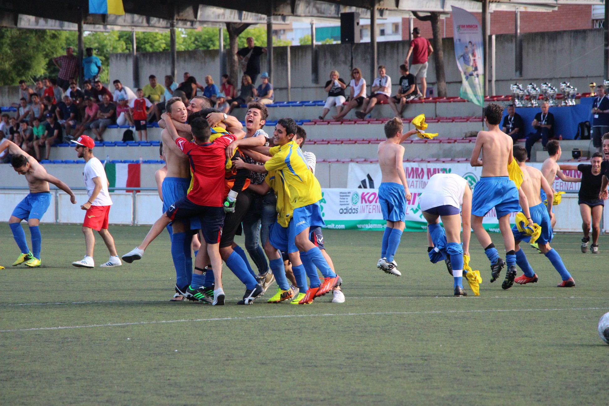 Slide torneo